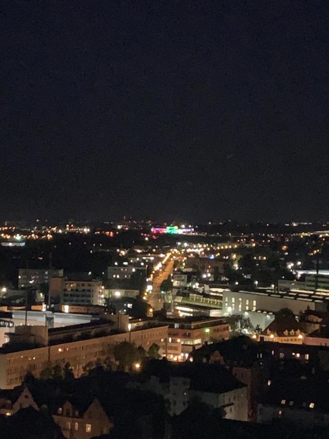 Appartment Im Hotelturm Augsburg Eksteriør billede